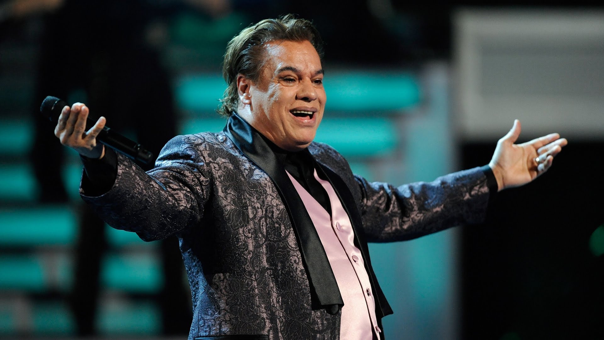 Adiós, Juan Grabriel. Falleció el famoso cantautor mexicano.