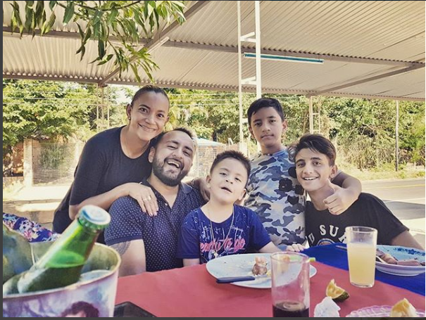 El Churero fue sorprendido el día de su cumpleaños