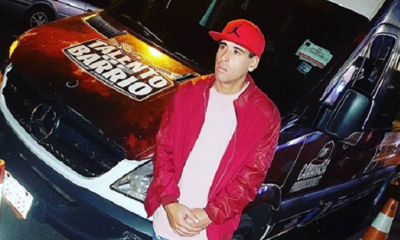 Diseñador ¿dejó un clavo a Edgar Camarasa?