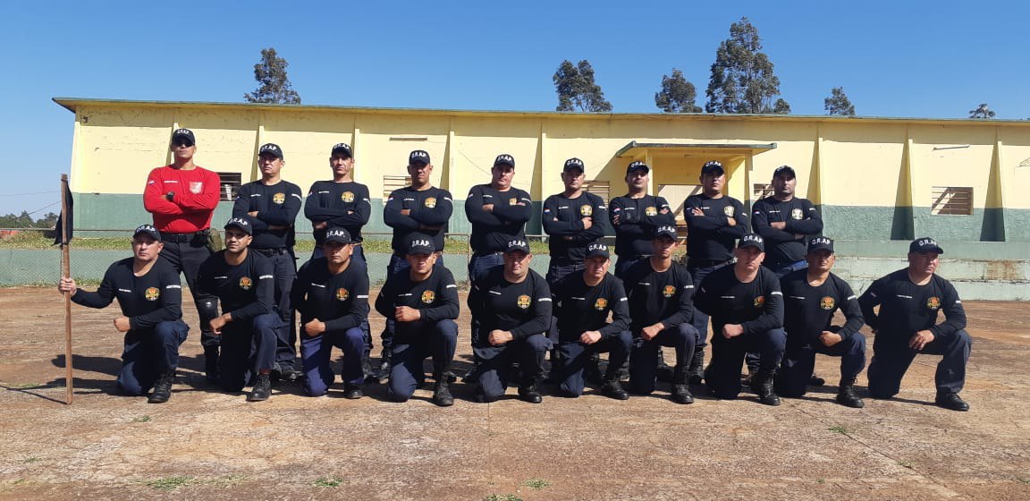 Agentes penitenciarios realizan curso de actualización en manejo de conflictos