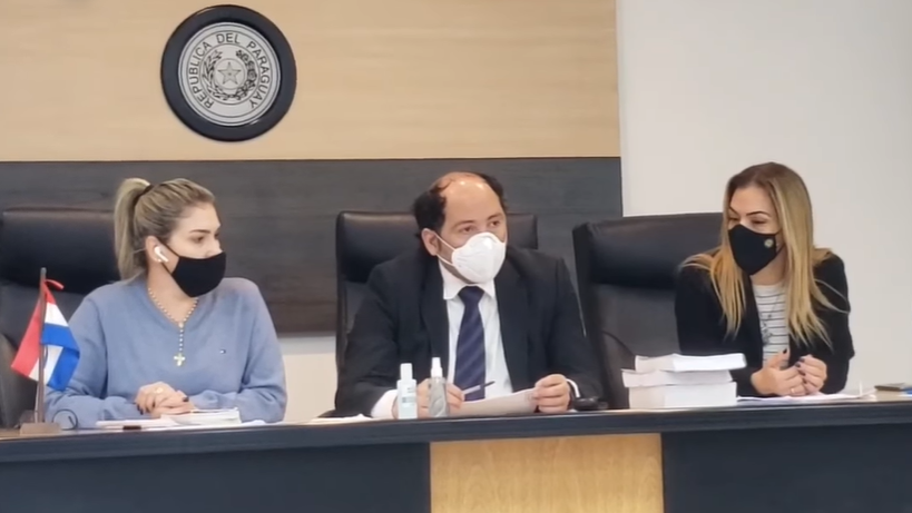 Un día feriado quisieron hacer juicio oral ¿Desde cuándo?